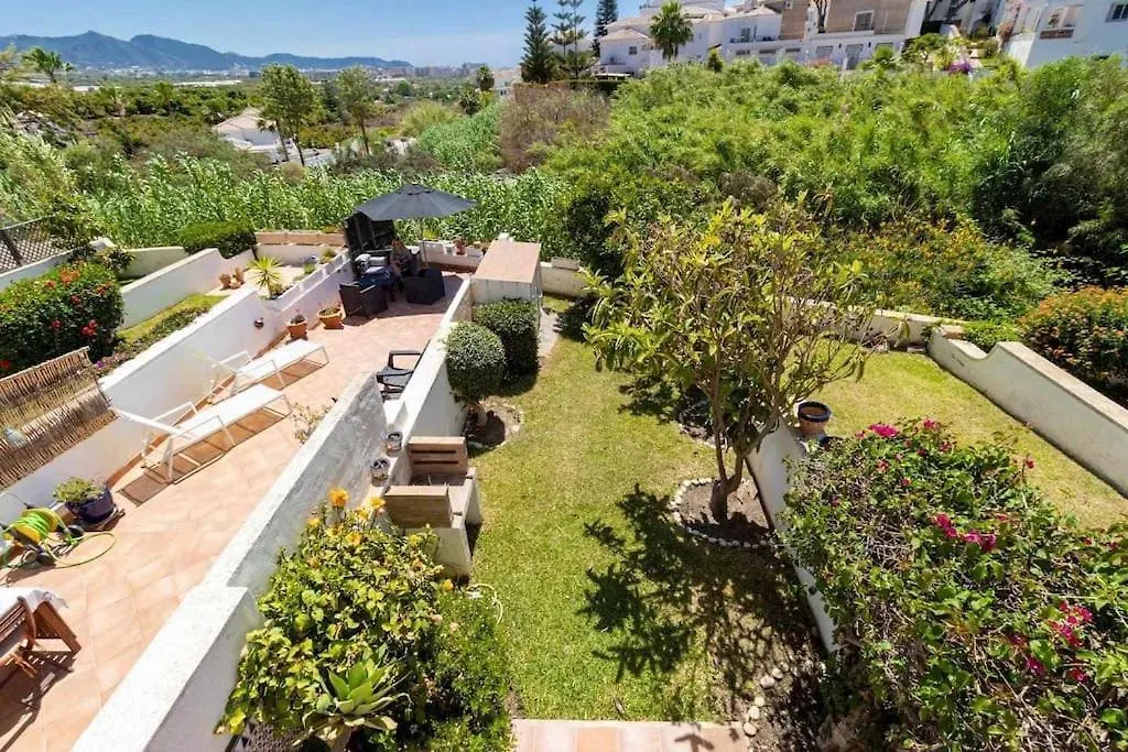 Tropicana Townhouse, 2 Bedroom Next To The Pool Nerja 0*,